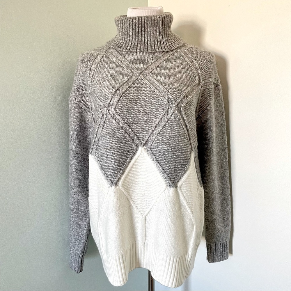 Simply Vera Wang Women’s Turtleneck Sweater Gray/White Size S